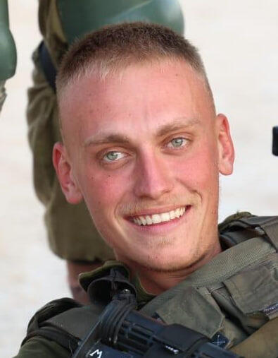 מקסים אנטיס